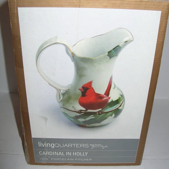 CARDINAL IN HOLLY "CHRISTMAS" CANDY LIVING QUARTERS 10.5" PITCHER Hautman NIB - Picture 2 of 8